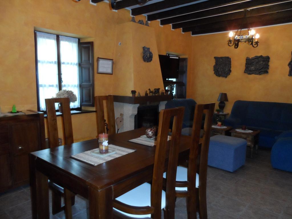 בית הארחה אינפייסטו 	Casa El Campu מראה חיצוני תמונה