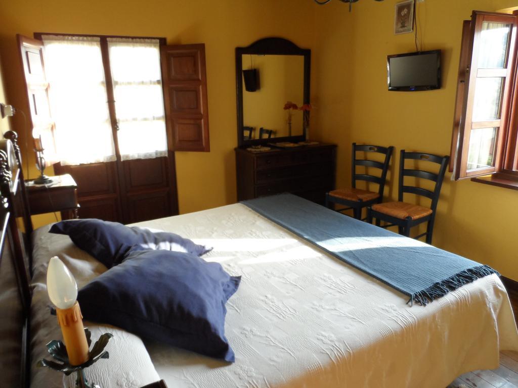 בית הארחה אינפייסטו 	Casa El Campu חדר תמונה